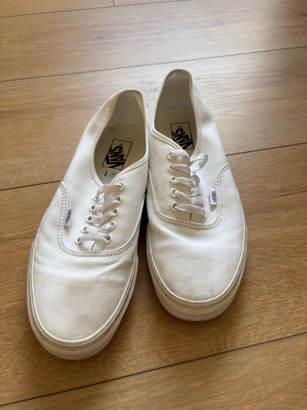 Vans Classic Low-Top Sneakers - White